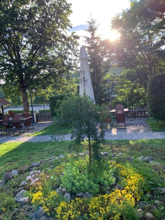 Csíki Határ Fogadó/ Hanul Hotarul Ciucului Hotel Bixad  Exterior foto